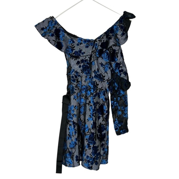 Self-Portrait Eyelet Wrap Mini Dress Velvet Devore Blue Size 0 - Picture 14 of 16